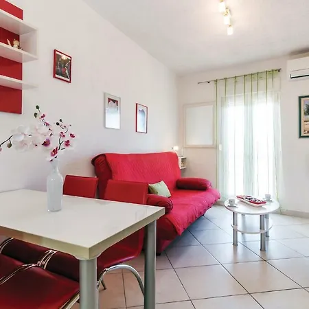One-bedroom In Apartment Zadar